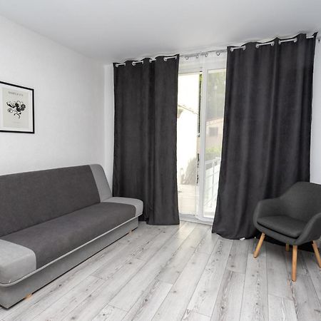 Guest House Desi - Къща За Гости Деси Baltjik Exteriör bild